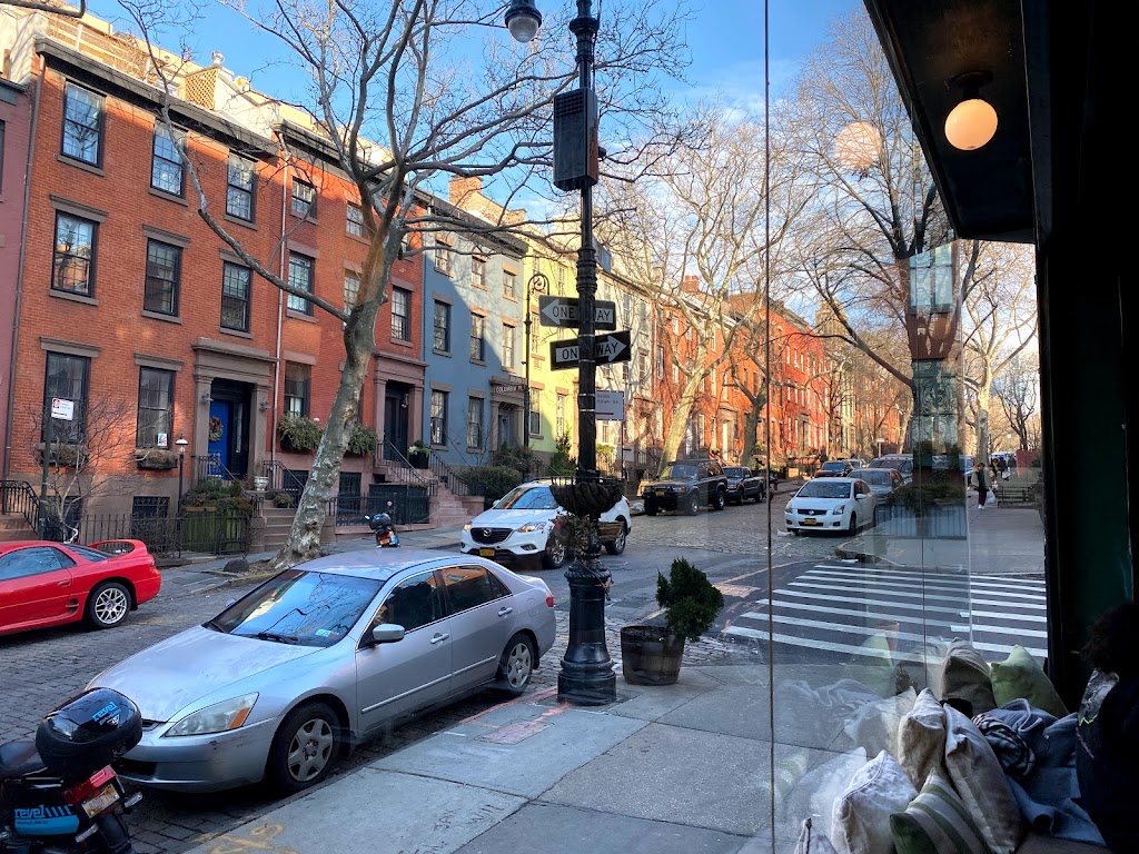 River Deli | restaurant | 32 Joralemon St, Brooklyn, NY 11201, USA | 7182549200 OR +1 718-254-9200