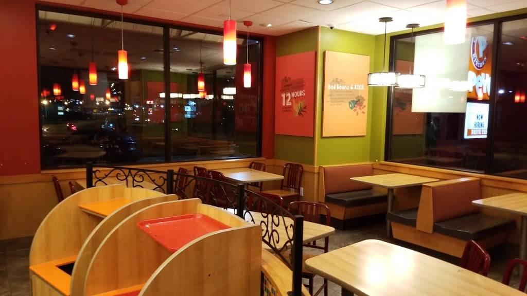 Popeyes Louisiana Kitchen | restaurant | 3564 Palisades Center Dr, West Nyack, NY 10994, USA | 8453580912 OR +1 845-358-0912