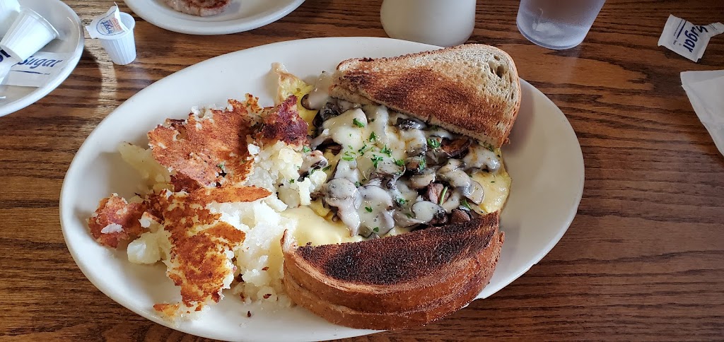 Hanks Place - Kennett | restaurant | 201 Birch St, Kennett Square, PA 19348, USA | 6104489988 OR +1 610-448-9988