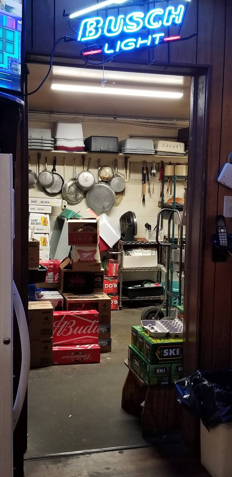 St Phillips Inn | restaurant | 11200 Upper Mt Vernon Rd, Evansville, IN 47712, USA | 8129855558 OR +1 812-985-5558