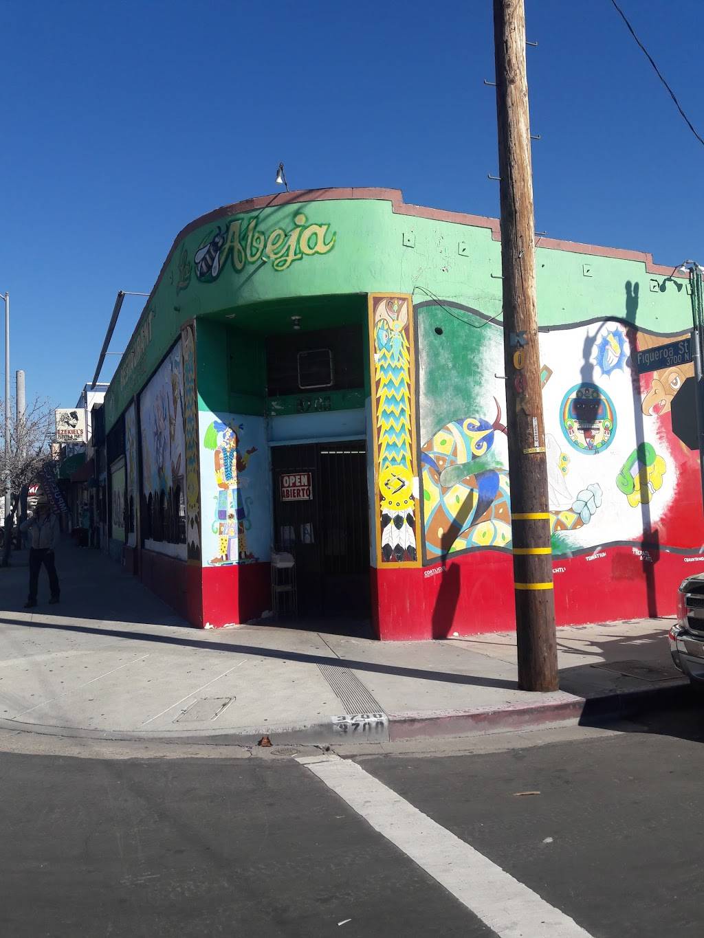 La Abeja Restaurant | restaurant | 3700 N Figueroa St, Los Angeles, CA 90065, USA | 3232210474 OR +1 323-221-0474