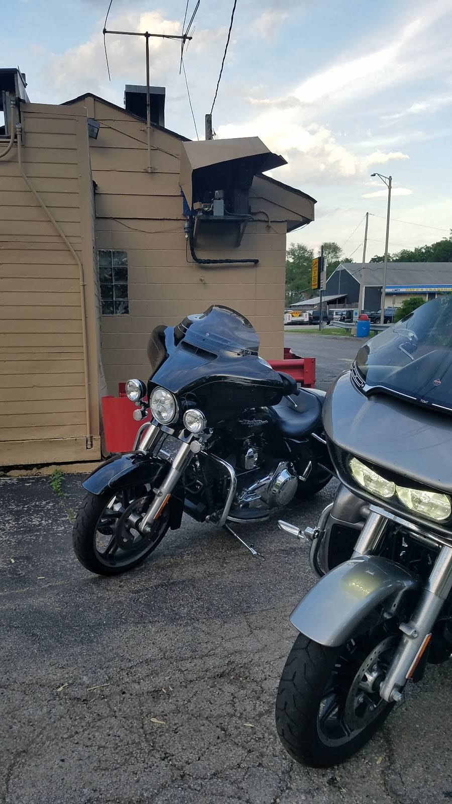 Scottys Hot Dog Stand | restaurant | 1016 N Cedar Lake Rd, Round Lake Beach, IL 60073, USA | 8475463400 OR +1 847-546-3400