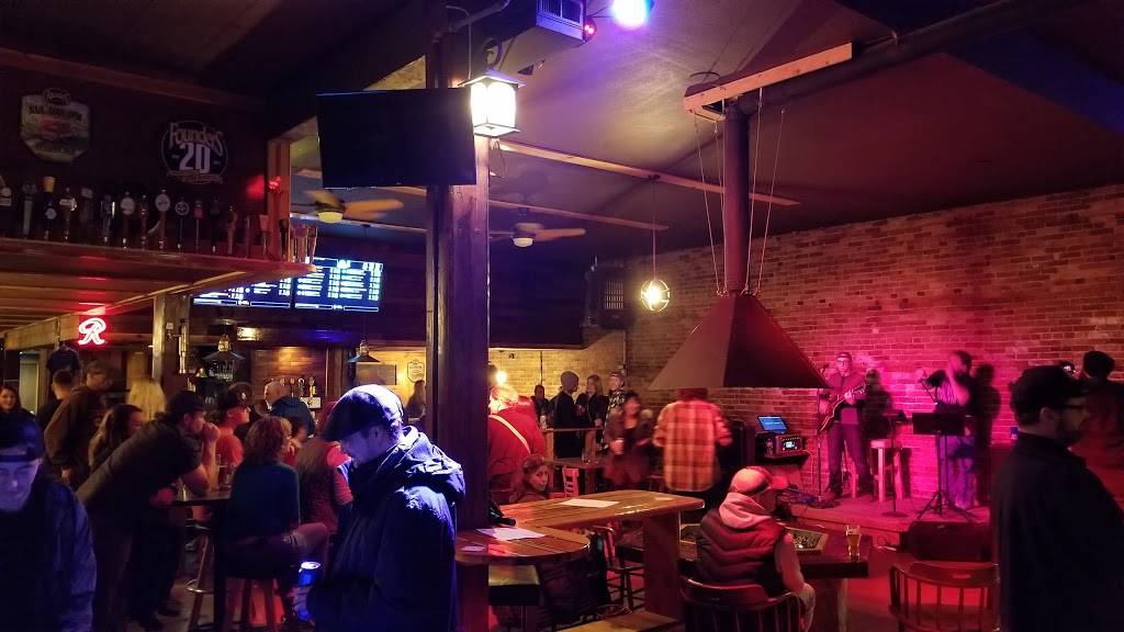 Flood Valley Brewing Craft Taphouse | restaurant | 289 NW Chehalis Ave, Chehalis, WA 98532, USA | 3607405670 OR +1 360-740-5670