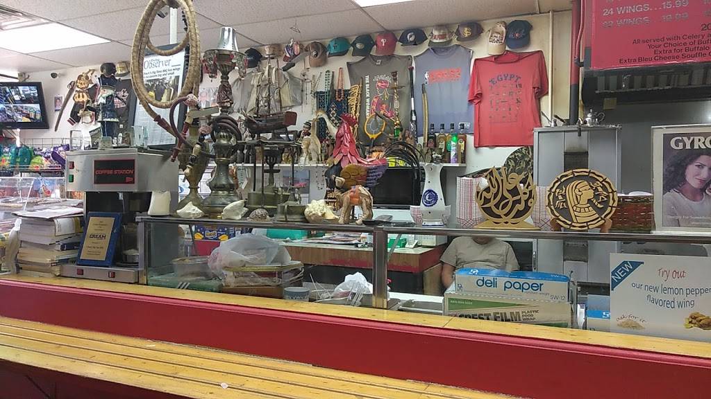 Chucks Cafe | restaurant | 1980 N Olden Ave, Trenton, NJ 08618, USA | 6098822140 OR +1 609-882-2140