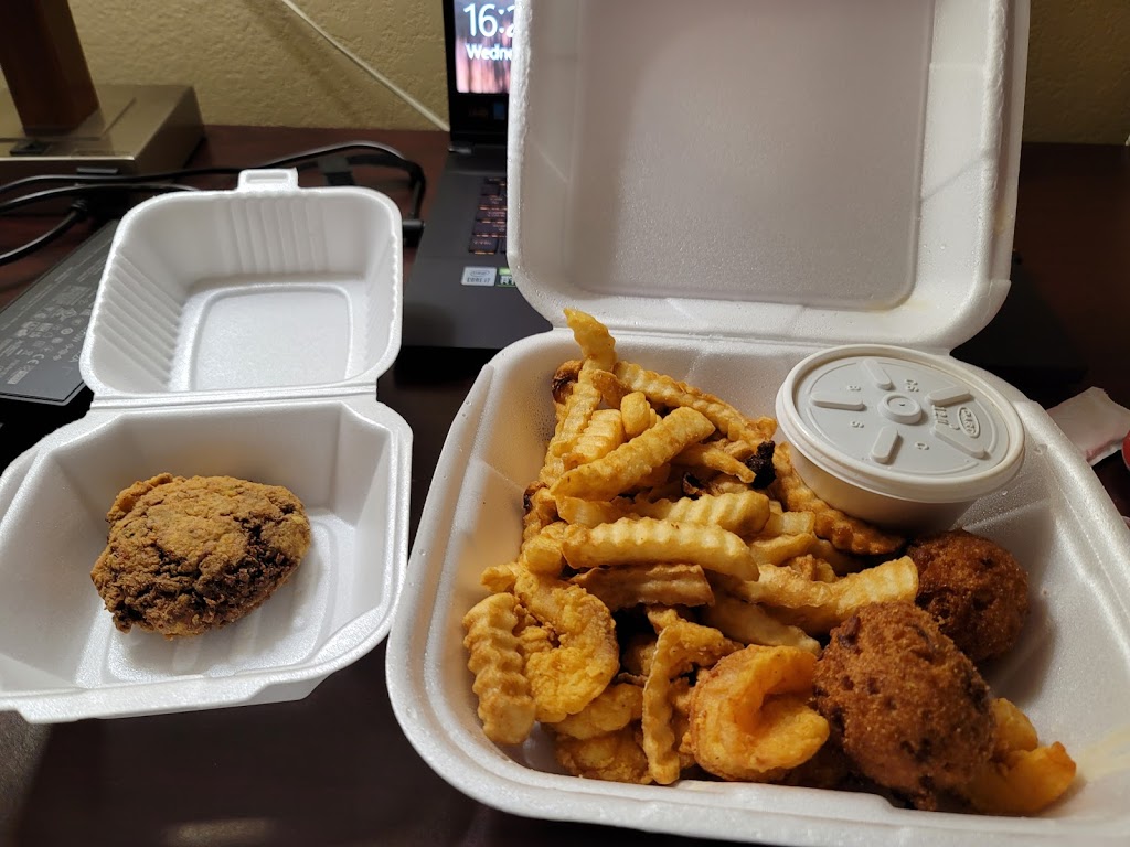 Gulf Coast Seafood Market and Restaurant | restaurant | 2250 W 9 Mile Rd, Pensacola, FL 32534, USA | 8509693299 OR +1 850-969-3299