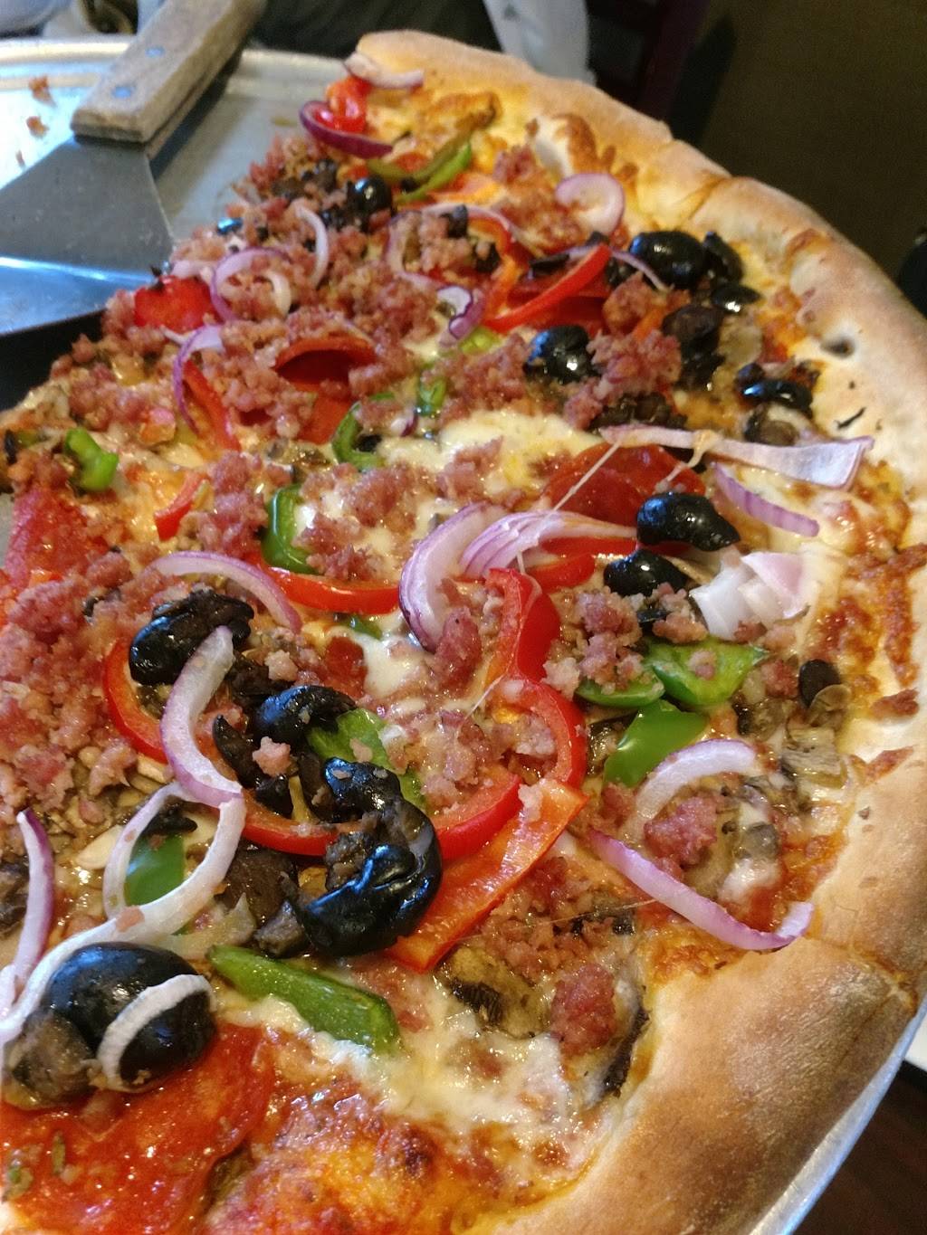 Good Fellas Pizza & Pasta | restaurant | 1041 Terra Nova Blvd, Pacifica, CA 94044, USA | 6507386999 OR +1 650-738-6999