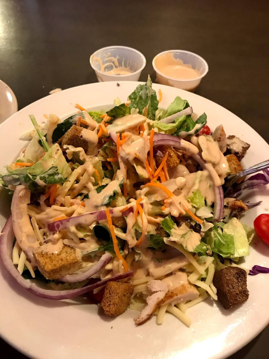 Crazy Horse Steak House-Saloon | restaurant | 2027 N Park Dr, Holland, MI 49424, USA | 6163958393 OR +1 616-395-8393