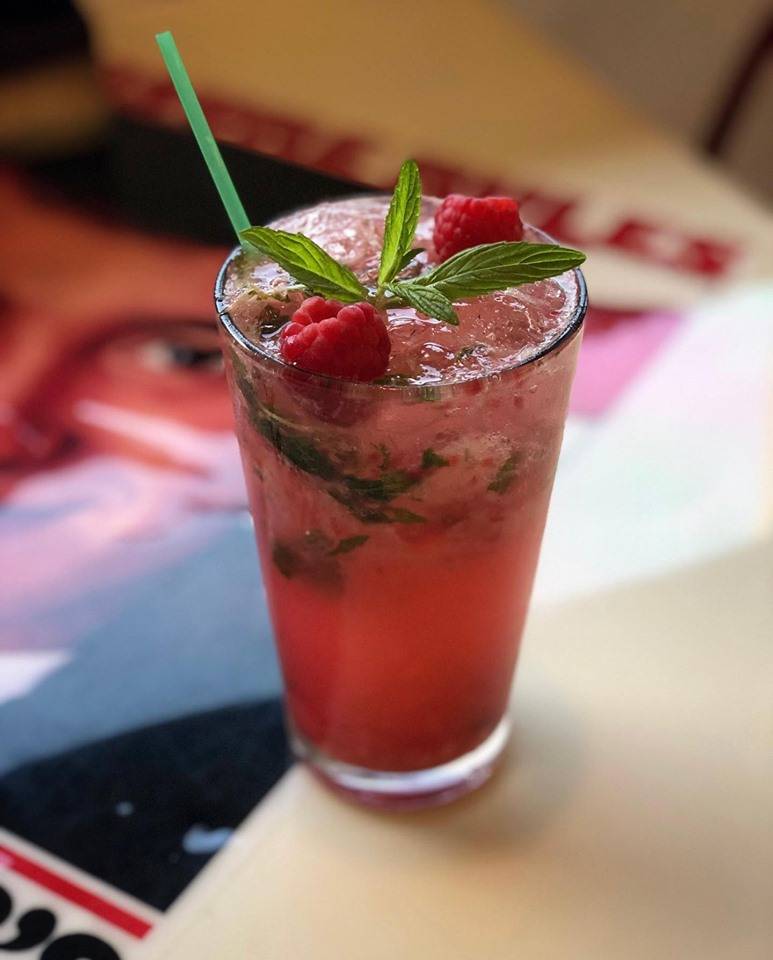 Rebel Burger Bar | restaurant | 114 Main St, Kingston, MA 02364, USA | 7819362411 OR +1 781-936-2411