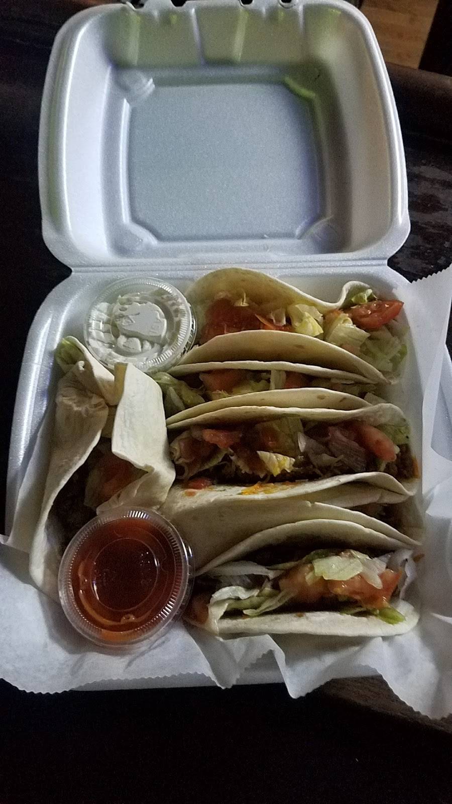 Danny Macs | restaurant | 4920 Pearl Rd, Cleveland, OH 44109, USA | 2167411540 OR +1 216-741-1540