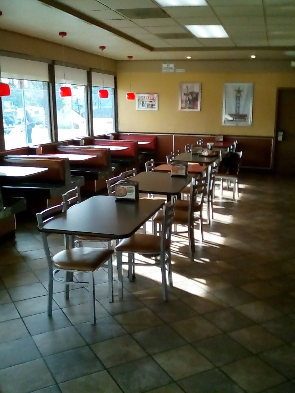 Carls Jr. | restaurant | 14344 Roscoe Blvd, Panorama City, CA 91402, USA | 8188922712 OR +1 818-892-2712