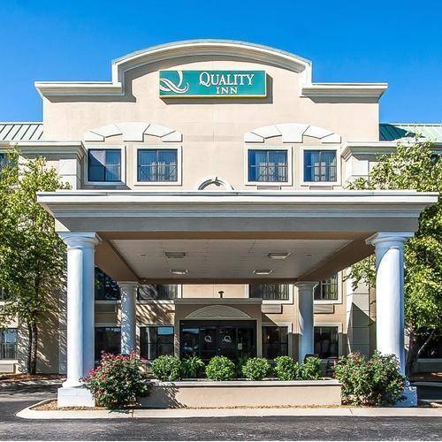 Quality Inn | restaurant | 2135 S Church St, Murfreesboro, TN 37130, USA | 6158901006 OR +1 615-890-1006