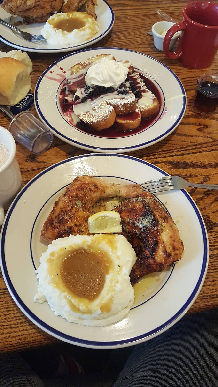 Bob Evans | restaurant | 40 W Leffel Ln, Springfield, OH 45506, USA | 9373240041 OR +1 937-324-0041