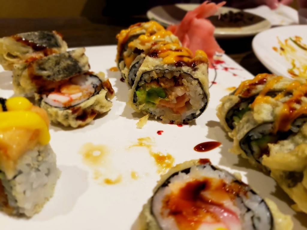 Fujiyama Japanese Steakhouse & Sushi Bar | restaurant | 5959 20th St, Vero Beach, FL 32966, USA | 7725648628 OR +1 772-564-8628