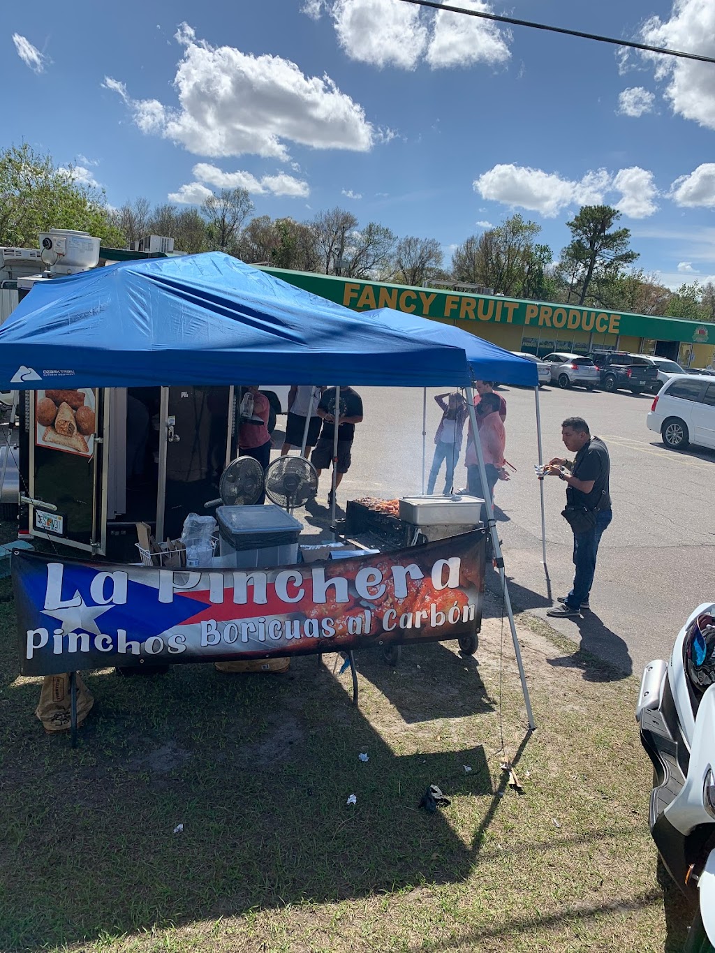 La Pinchera | restaurant | 10385 E Colonial Dr, Orlando, FL 32817, USA | 2405328172 OR +1 240-532-8172