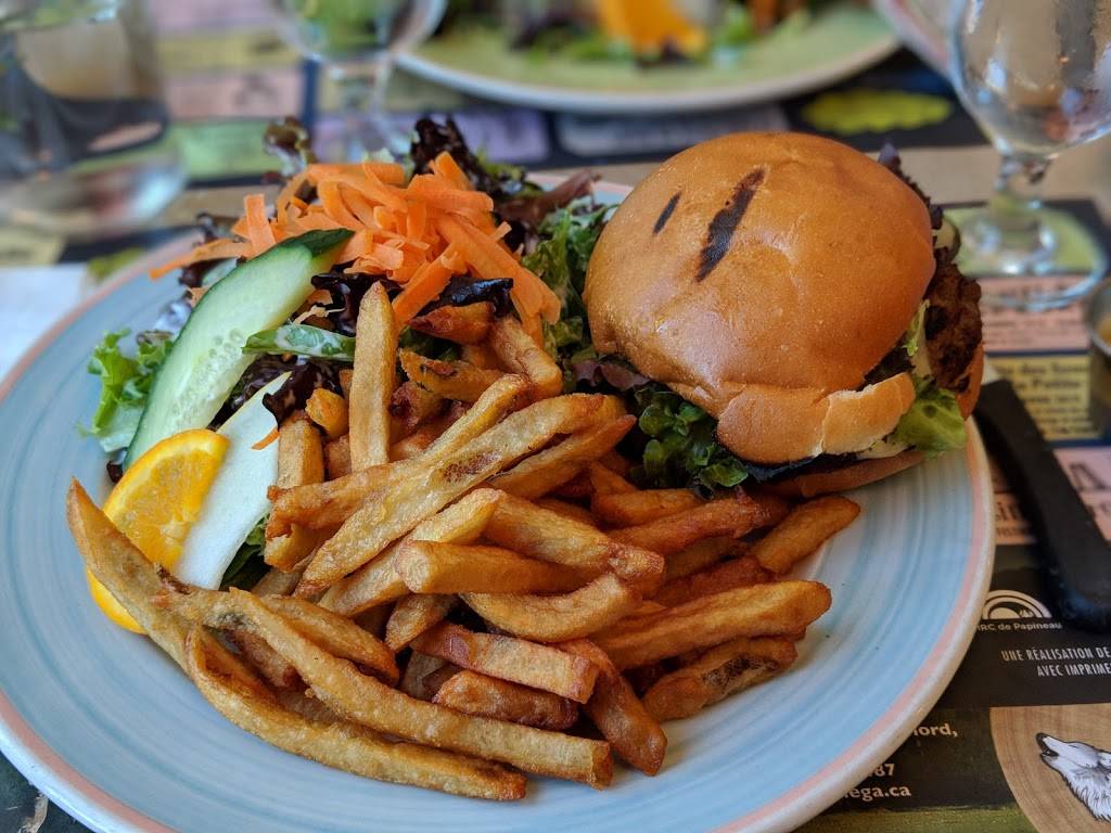 Le Café Du Bistrot | restaurant | 198 Rue Principale, Saint-André-Avellin, QC J0V 1W0, Canada | 8199833966 OR +1 819-983-3966