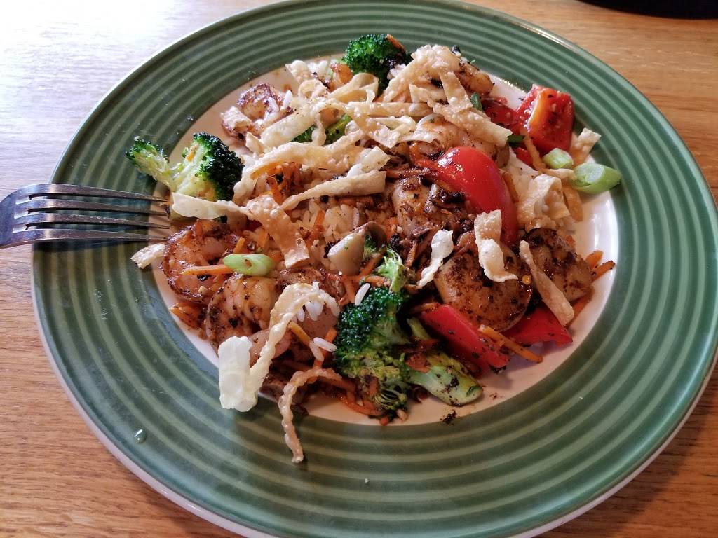 Applebees Grill + Bar | restaurant | 2 Elm St, Woburn, MA 01801, USA | 7819333079 OR +1 781-933-3079