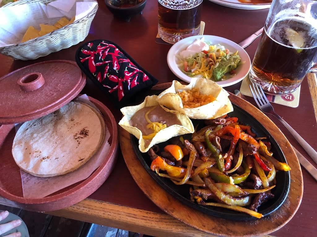 Los Cabos Family Restaurant | restaurant | 114 Main St, Cedar Falls, IA 50613, USA | 3192779676 OR +1 319-277-9676