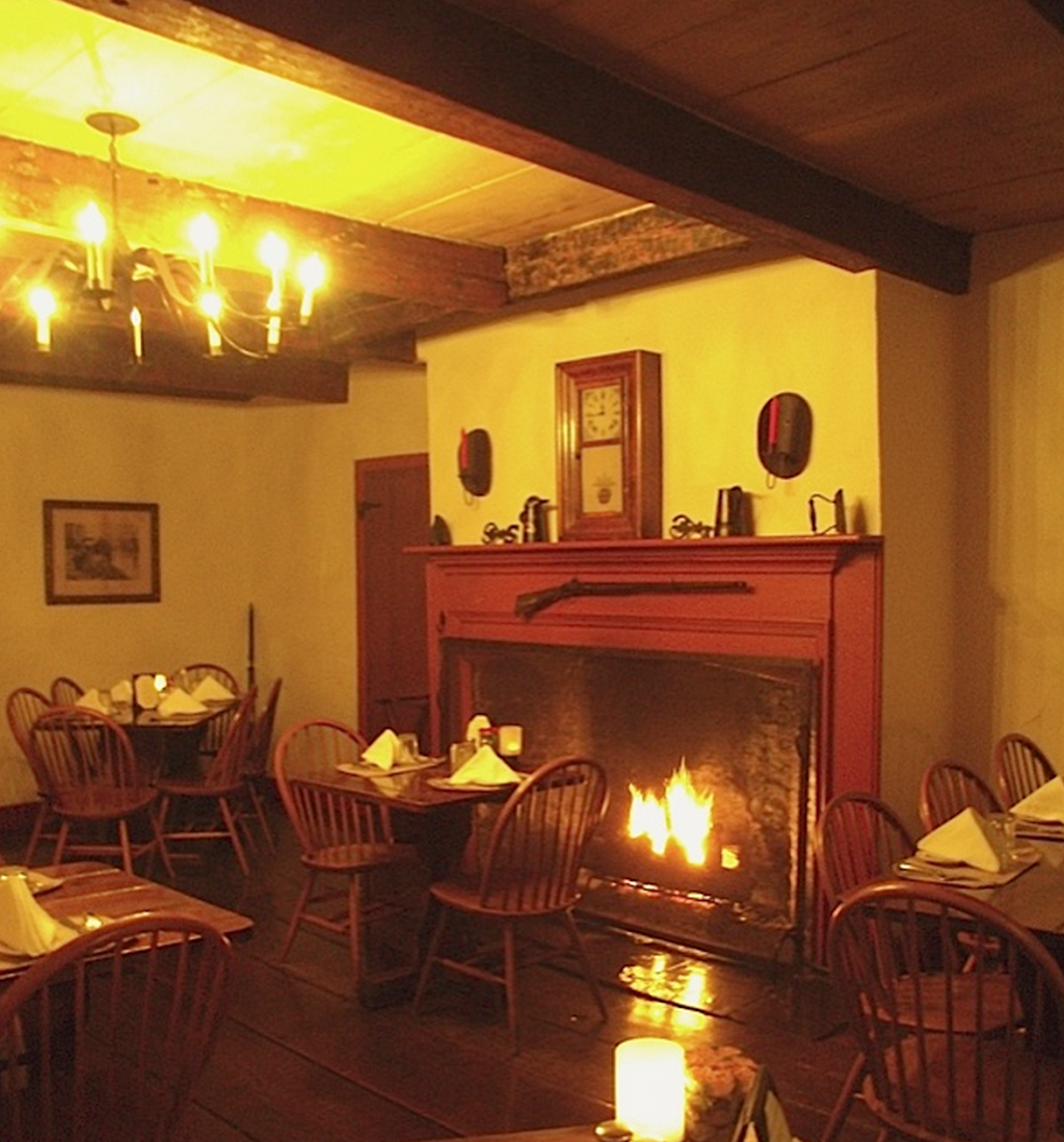 Hoffman House | restaurant | 94 N Front St, Kingston, NY 12401, USA | 8453382626 OR +1 845-338-2626