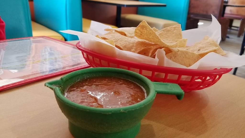 Chapala Jalisco Taqueria | restaurant | 1200 Market St, Baytown, TX 77520, USA | 2814205557 OR +1 281-420-5557