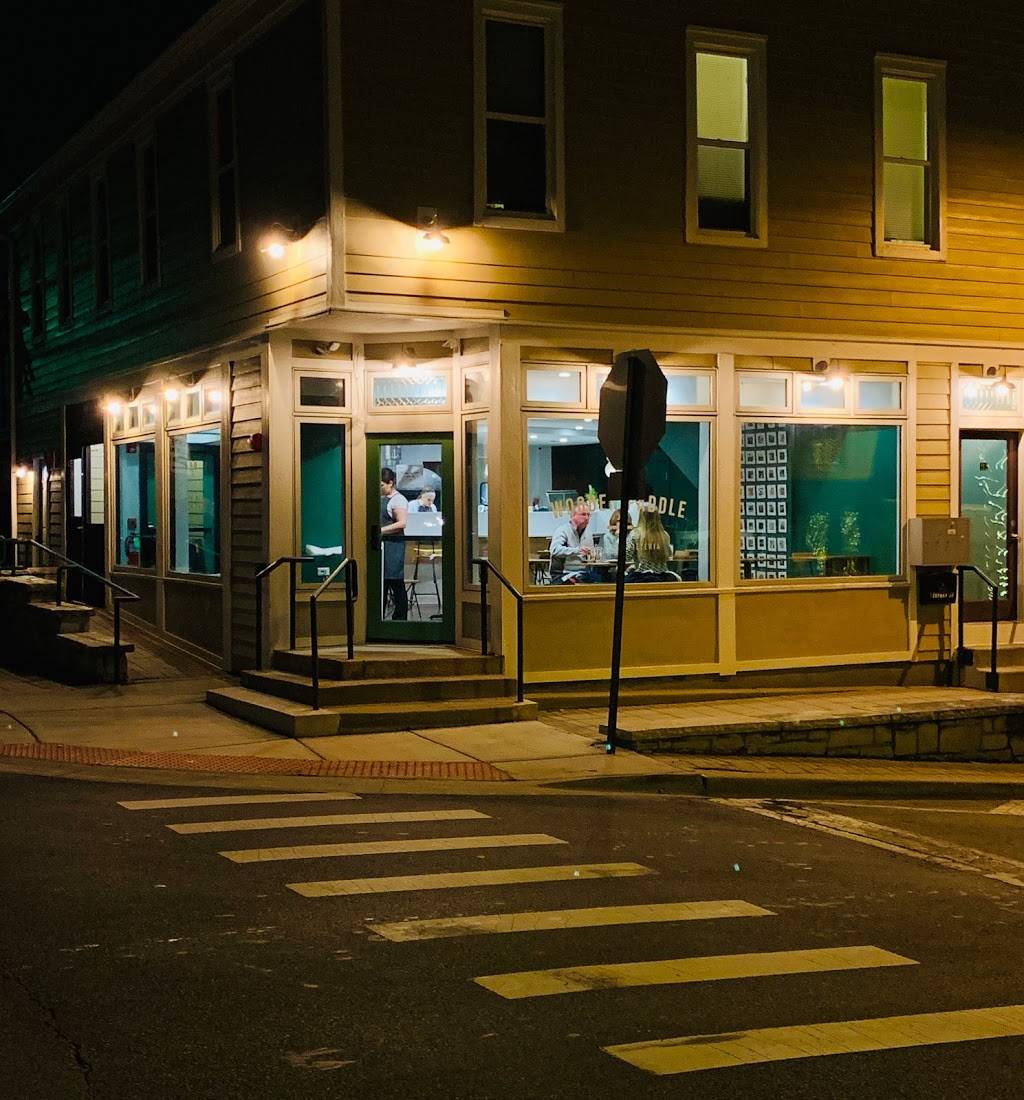 Wooden Paddle | restaurant | 212 Stephen St, Lemont, IL 60439, USA | 6303268150 OR +1 630-326-8150