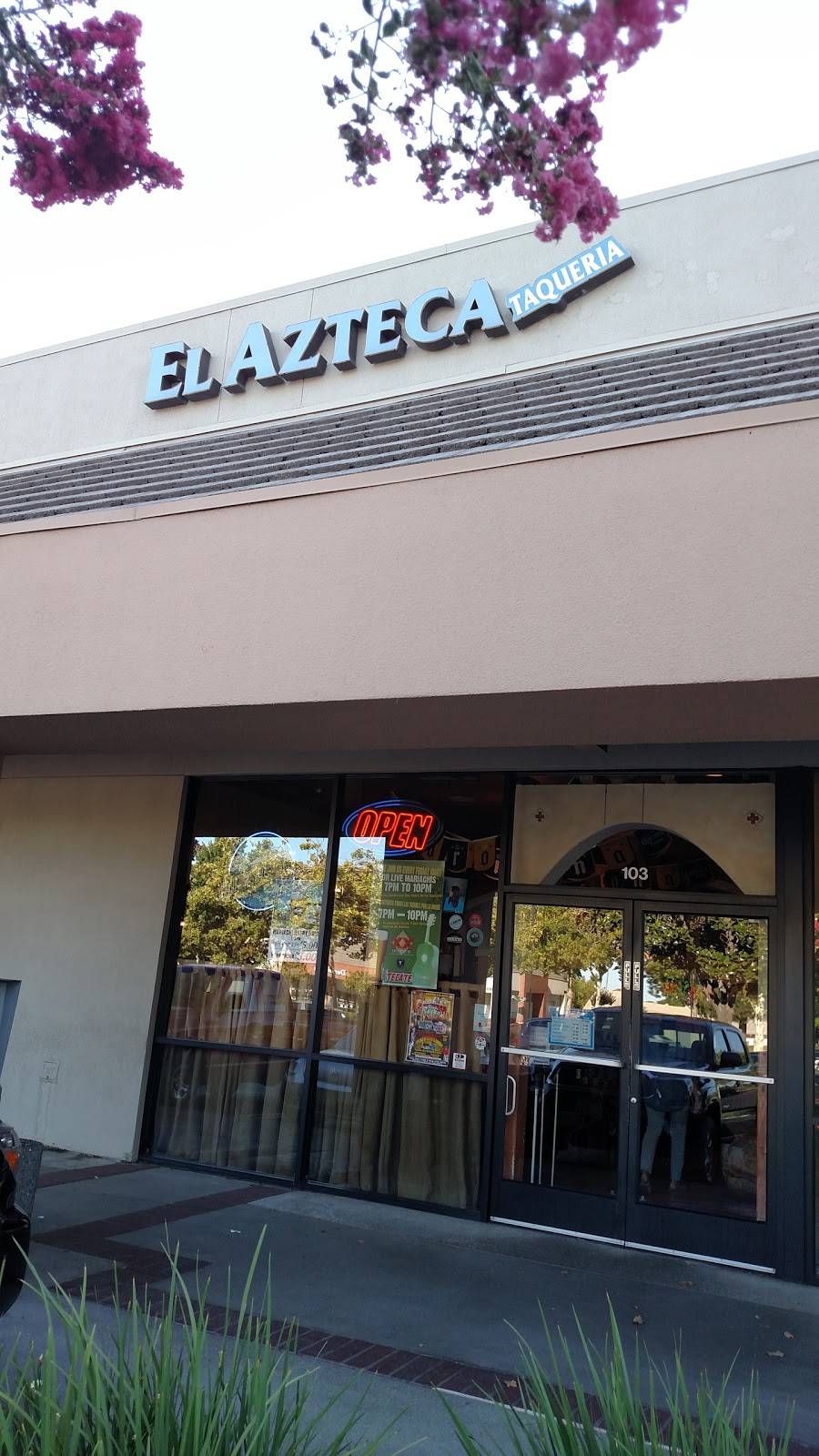 EL Azteca Taqueria | restaurant | 4006 Foothills Blvd #103, Roseville, CA 95747, USA | 9167726682 OR +1 916-772-6682