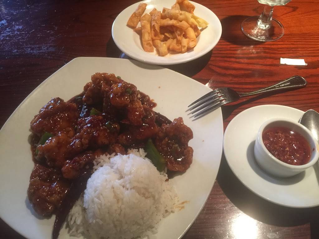 Old Peking Restaurant | restaurant | 2952 Chain Bridge Rd C, Oakton, VA 22124, USA | 7032559444 OR +1 703-255-9444