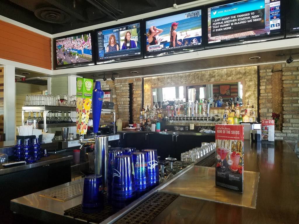 Chilis Grill & Bar | meal takeaway | 10237 N Metro Pkwy W, Phoenix, AZ 85051, USA | 6029974600 OR +1 602-997-4600