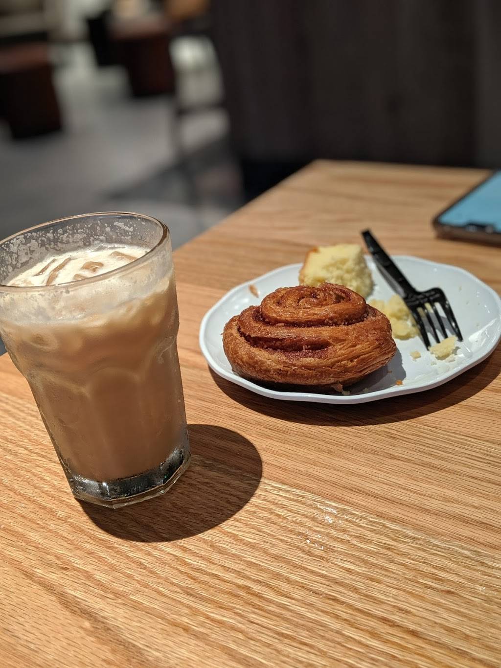 Starbucks | cafe | 10670 NW US Hwy 441, Leesburg, FL 34788, USA | 3524315187 OR +1 352-431-5187