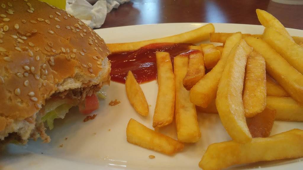 Star Burger | restaurant | 1770 S Harbor Blvd #132, Anaheim, CA 92805, USA | 6572510609 OR +1 657-251-0609