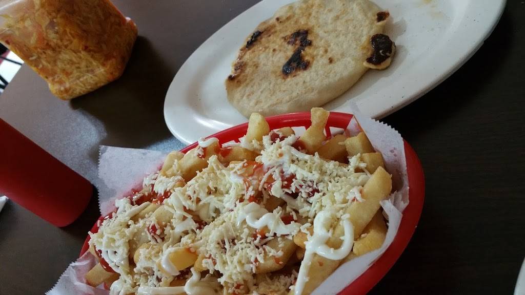 Cristo Rey Restaurant | bakery | 944 Cypress Creek Pkwy, Houston, TX 77090, USA | 2817818454 OR +1 281-781-8454