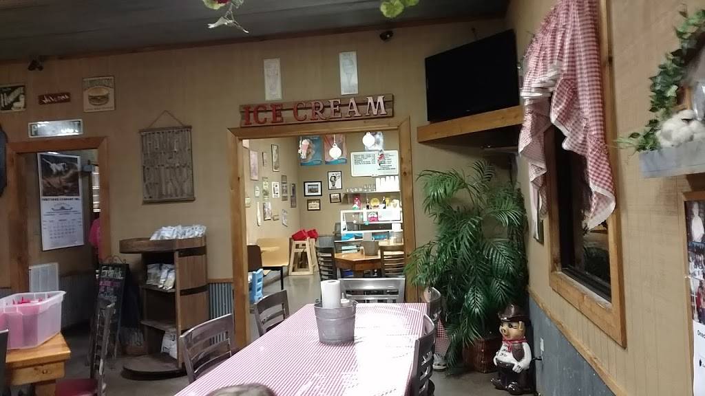 Pig-N-Out | restaurant | 225 Front St, Halls, TN 38040, USA | 7318365353 OR +1 731-836-5353