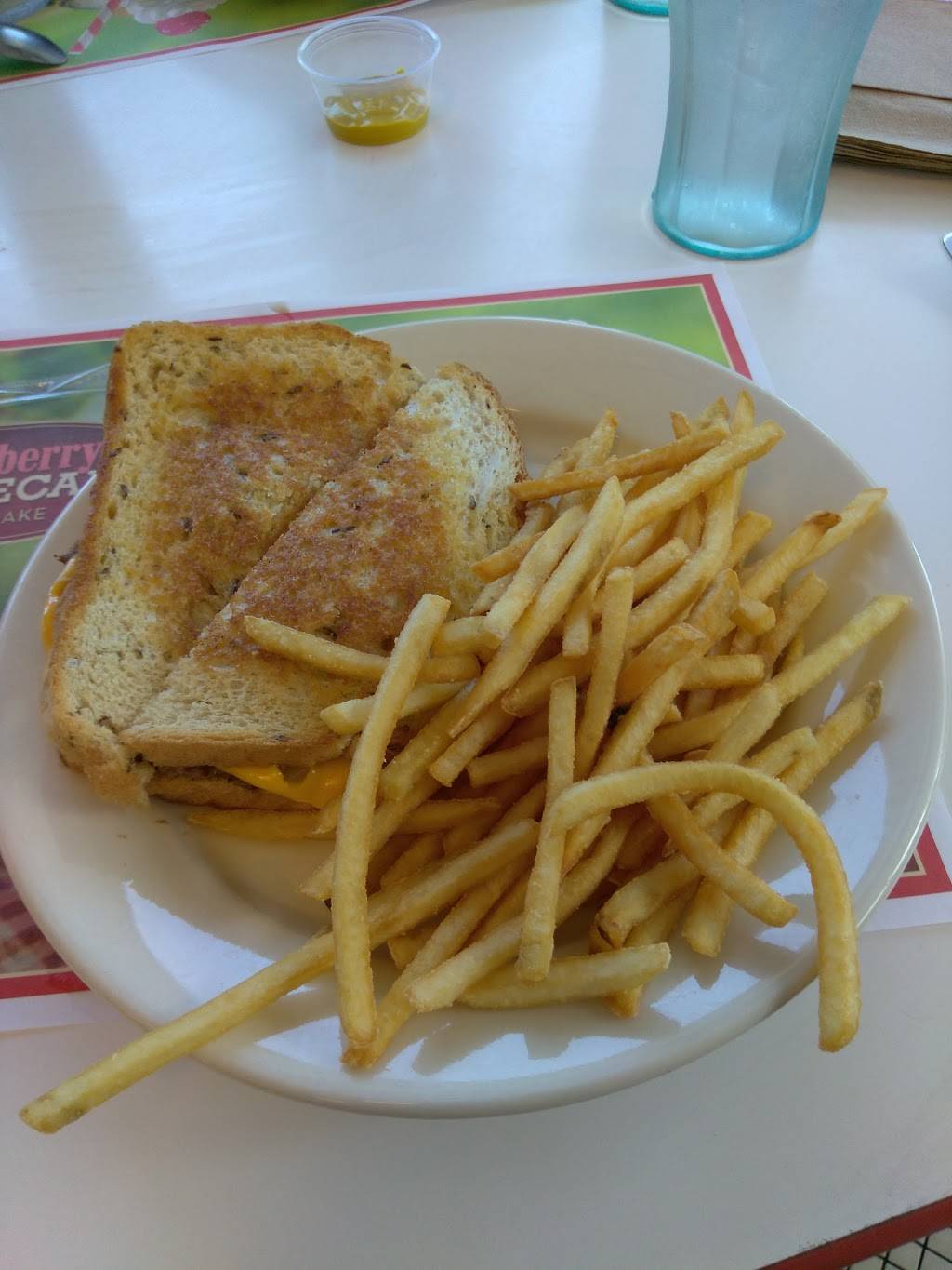 Steak n Shake | restaurant | 790 E Merritt Island Causeway, Merritt Island, FL 32952, USA | 3214530922 OR +1 321-453-0922