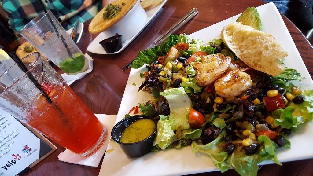 Tavern on the Hill | restaurant | 1102 Woodland Ave, Duluth, MN 55812, USA | 2187240010 OR +1 218-724-0010