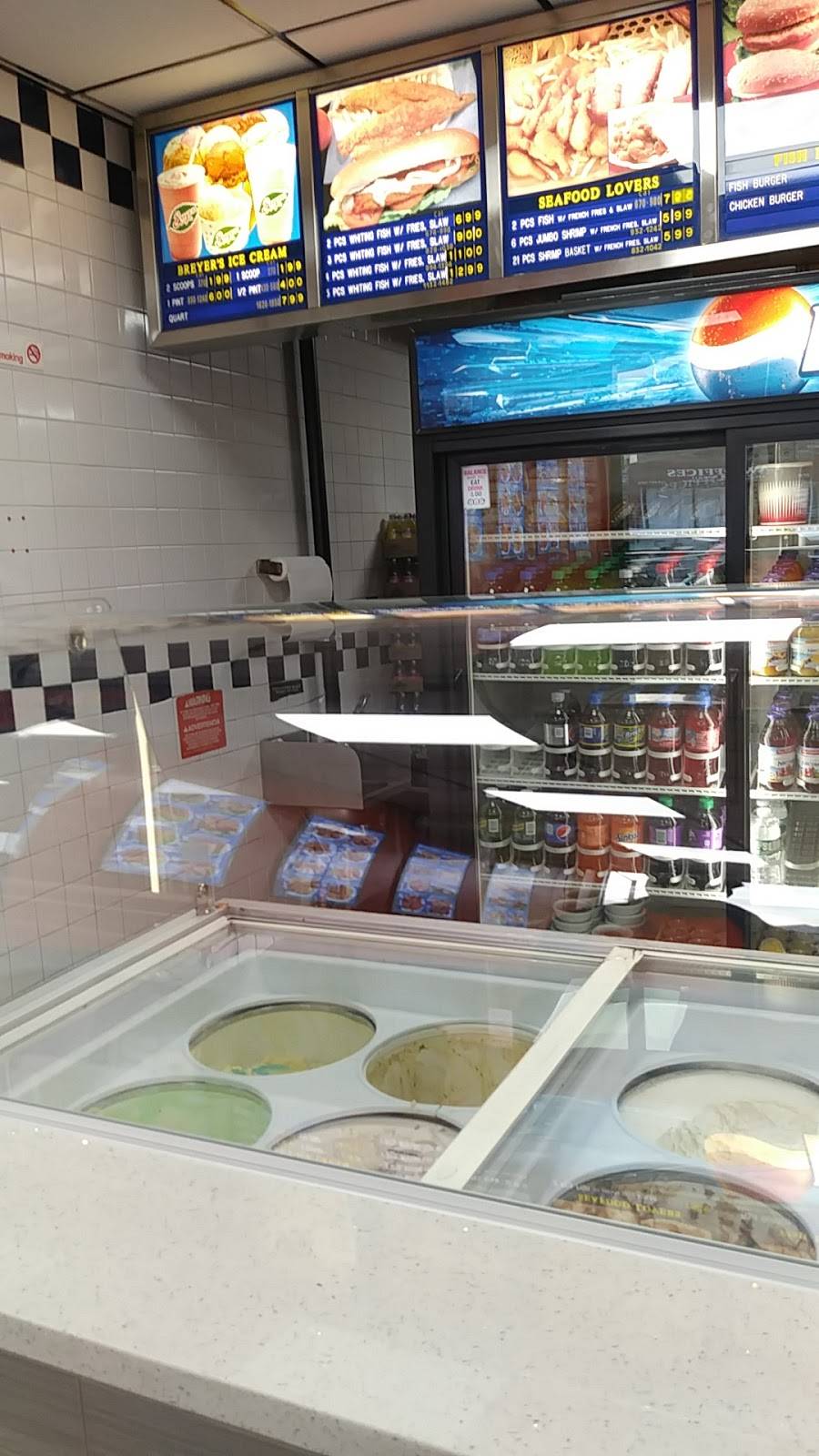 Crown Fried Chicken | restaurant | 229-7 Merrick Blvd, Laurelton, NY 11413, USA | 7183417254 OR +1 718-341-7254