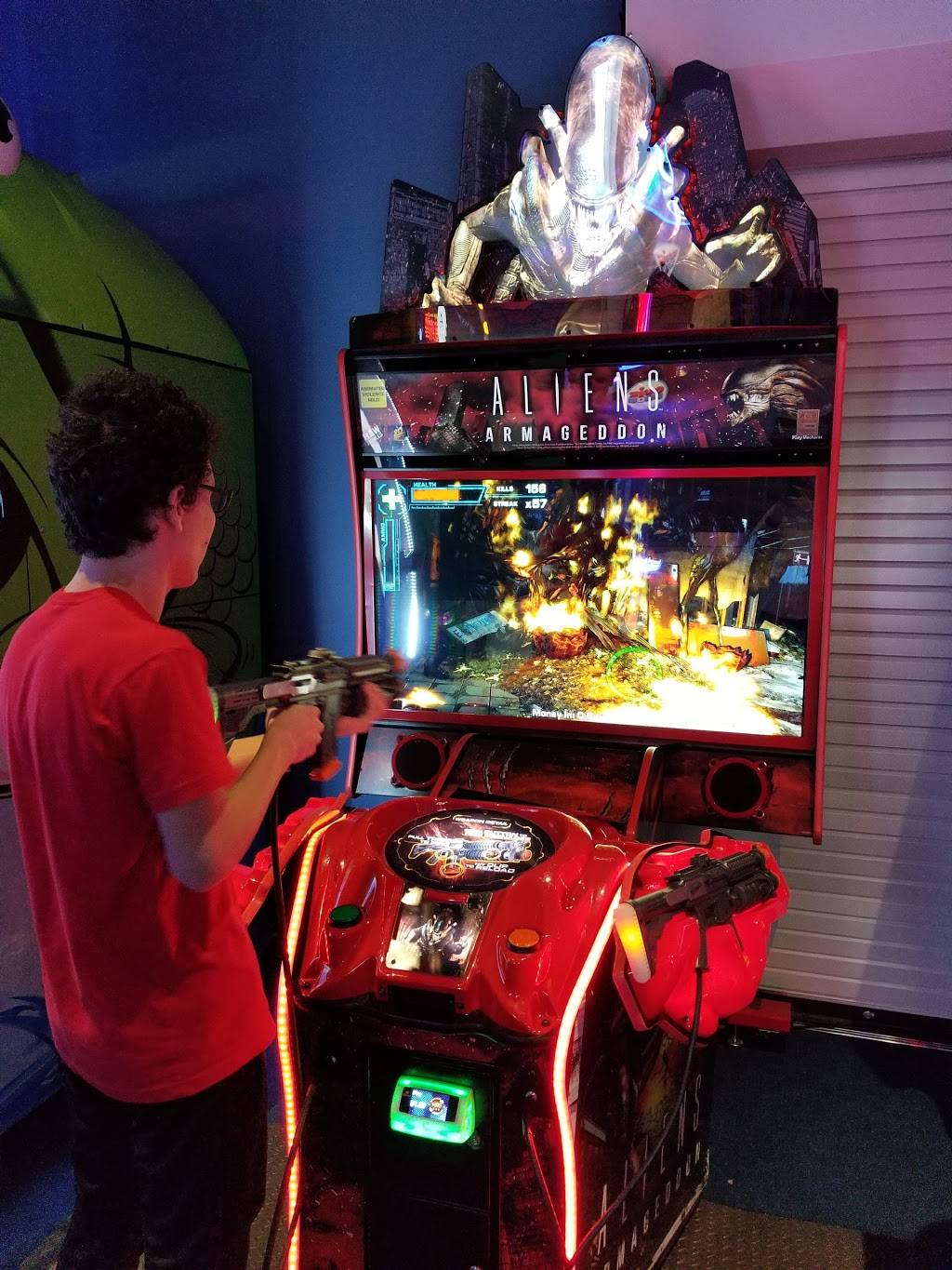 Schulmans Movie Bowl Grille - Bay City | restaurant | 6655 7th St, Bay City, TX 77414, USA | 9794292610 OR +1 979-429-2610