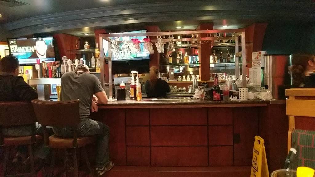 Red Robin Gourmet Burgers and Brews | restaurant | 5125 Jonestown Rd #125, Harrisburg, PA 17112, USA | 7175408600 OR +1 717-540-8600