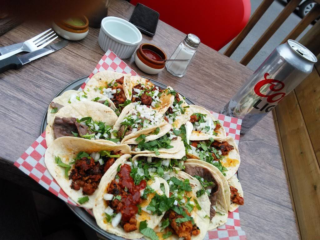 Mr. Azteca | restaurant | 7349 Rue St-Hubert, Montréal, QC H2R 2N4, Canada | 4383873876 OR +1 438-387-3876