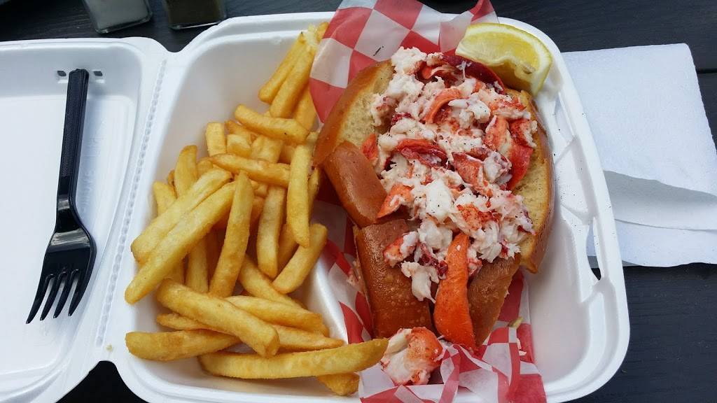 The Take Away | restaurant | 82 Chapel St, Norwood, MA 02062, USA | 7817691395 OR +1 781-769-1395