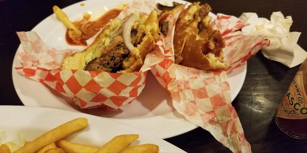 World Famous Grill | restaurant | 217 S Anaheim Blvd, Anaheim, CA 92805, USA | 7142840420 OR +1 714-284-0420