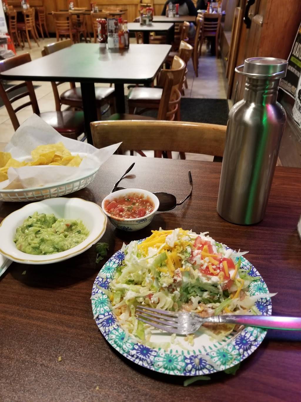 Los Pinos | restaurant | 2019 Pacific Ave, Santa Cruz, CA 95060, USA | 8314252554 OR +1 831-425-2554