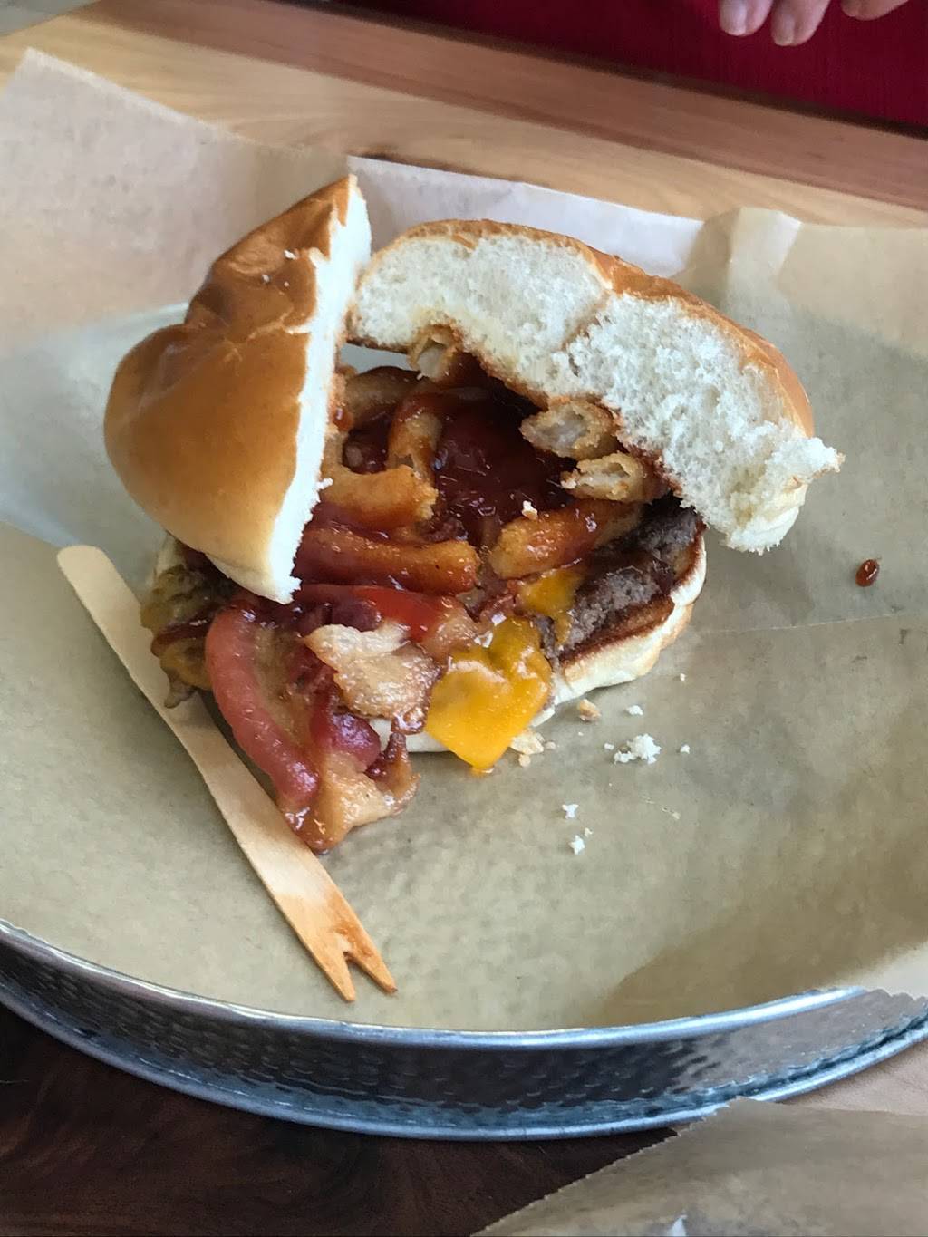 Chuck Wagon | restaurant | 201-B Ives Rd, Wallingford, CT 06492, USA | 2036784395 OR +1 203-678-4395