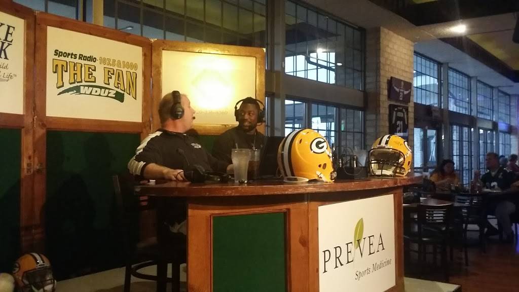 Pine Tree Sports Pub & Grill | restaurant | 4470 N Pine Tree Rd, Hobart, WI 54155, USA | 9204347501 OR +1 920-434-7501