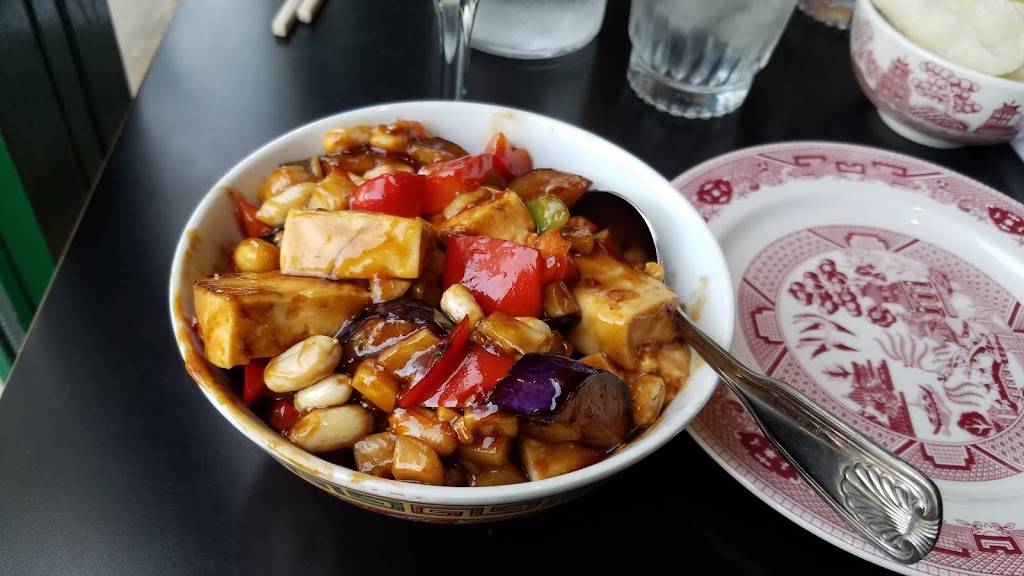 Pingpong | restaurant | 3322 N Broadway, Chicago, IL 60657, USA | 7732817575 OR +1 773-281-7575