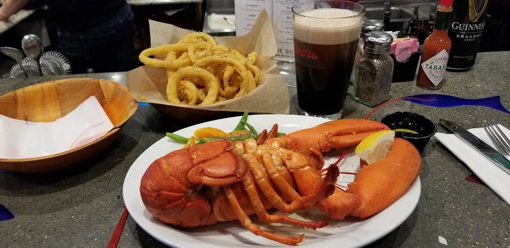 Fishermens Dock | restaurant | 674 US-1, York, ME 03909, USA | 2073518100 OR +1 207-351-8100