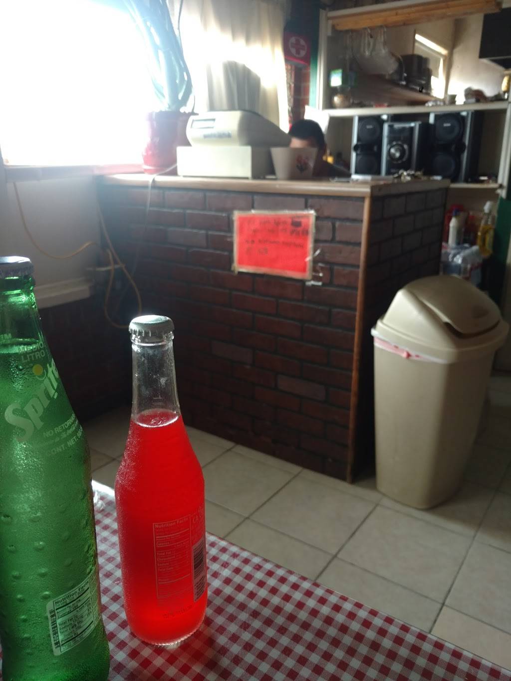 Juquila Tacos | restaurant | 1400 S Summit St, Arkansas City, KS 67005, USA | 6205068250 OR +1 620-506-8250