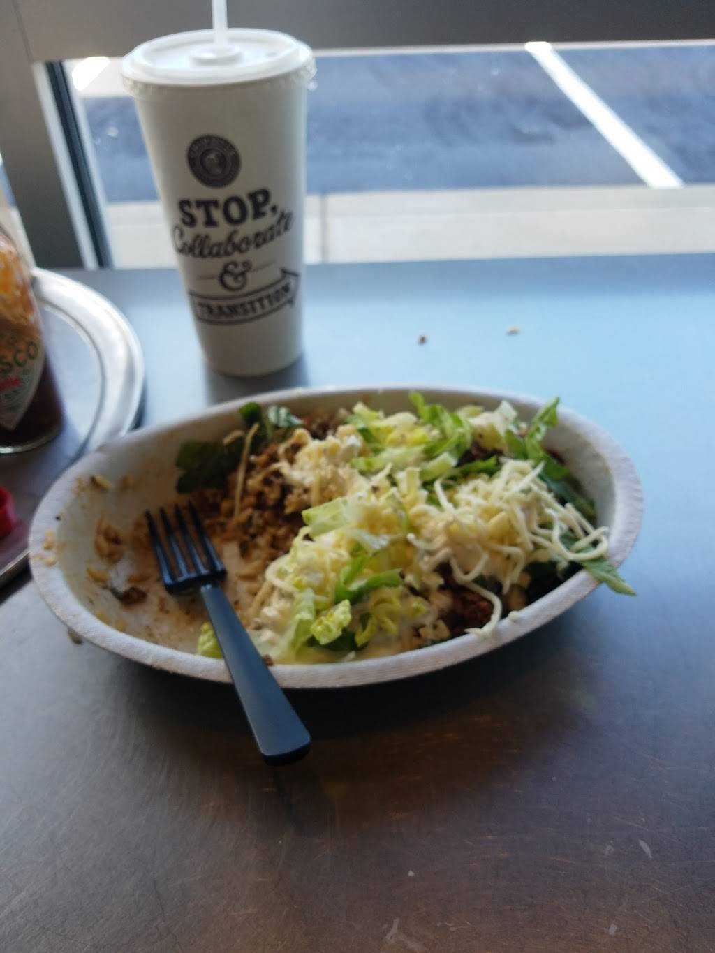 Chipotle Mexican Grill | restaurant | 1227 W Ohio Pike, Amelia, OH 45102, USA | 5137523444 OR +1 513-752-3444