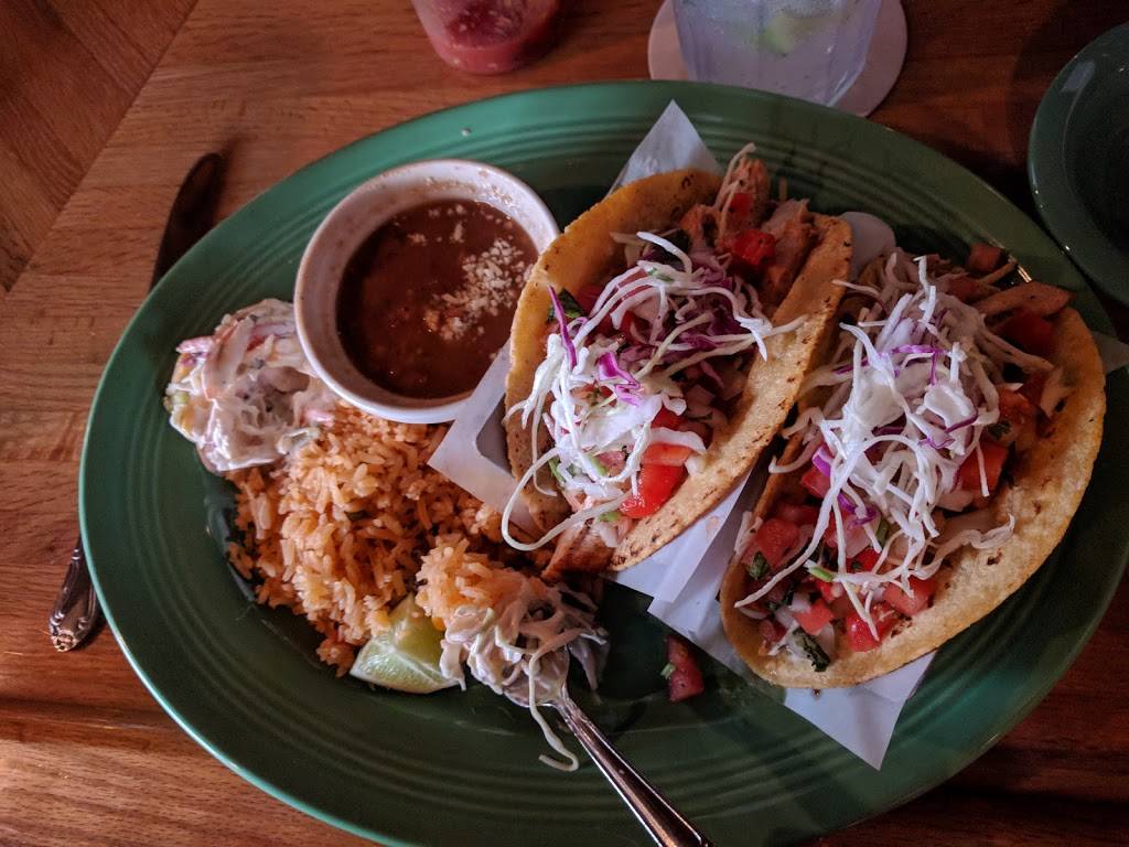 Ocho Cafe | restaurant | 765 Bridge St, Weymouth, MA 02191, USA | 7818033943 OR +1 781-803-3943