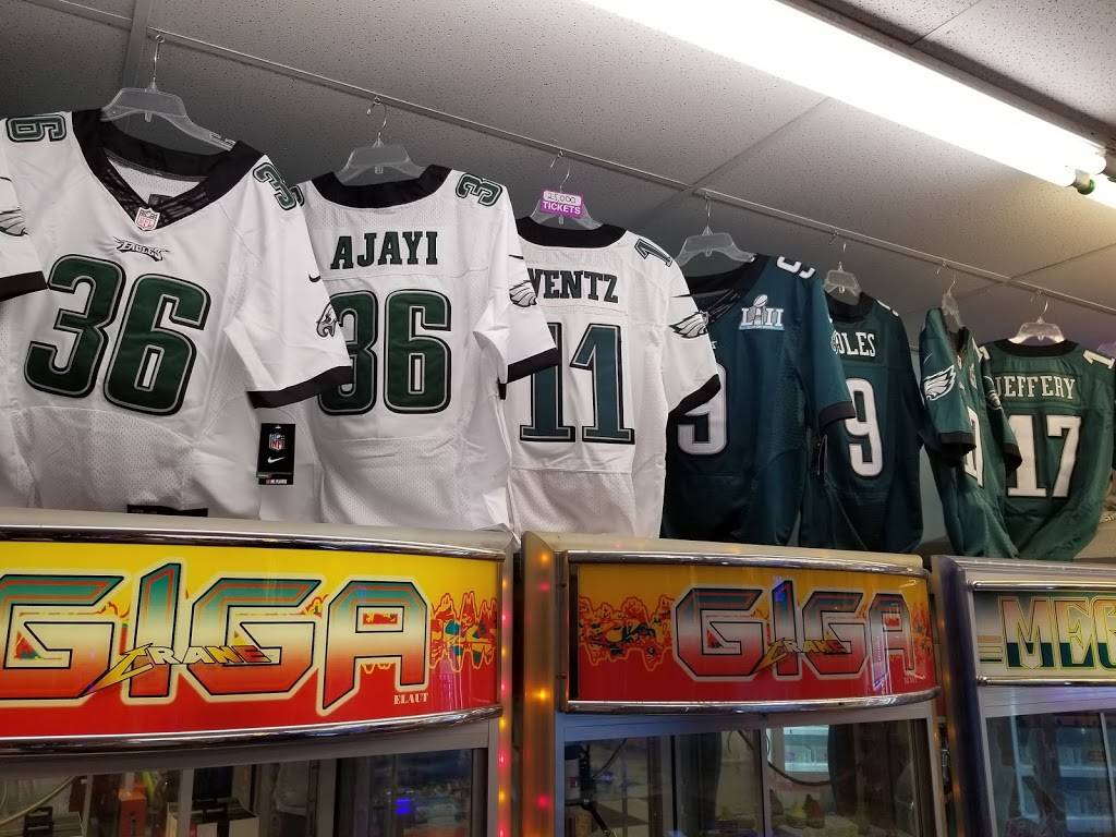 Shorecade | restaurant | 3500 Boardwalk #23-24, Sea Isle City, NJ 08243, USA | 7322981853 OR +1 732-298-1853