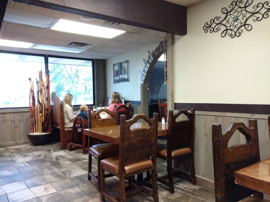 El Potrero Mexican Restaurant | restaurant | 1706 W Main St, Owosso, MI 48867, USA | 9897208226 OR +1 989-720-8226