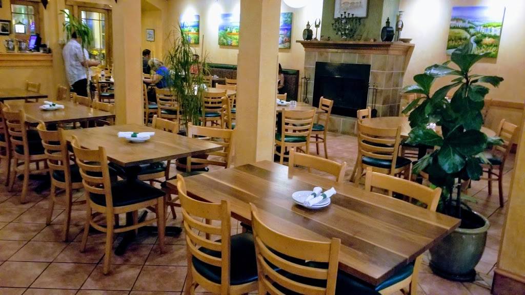 Andies Restaurant | restaurant | 5253 N Clark St, Chicago, IL 60640, USA | 7737848616 OR +1 773-784-8616